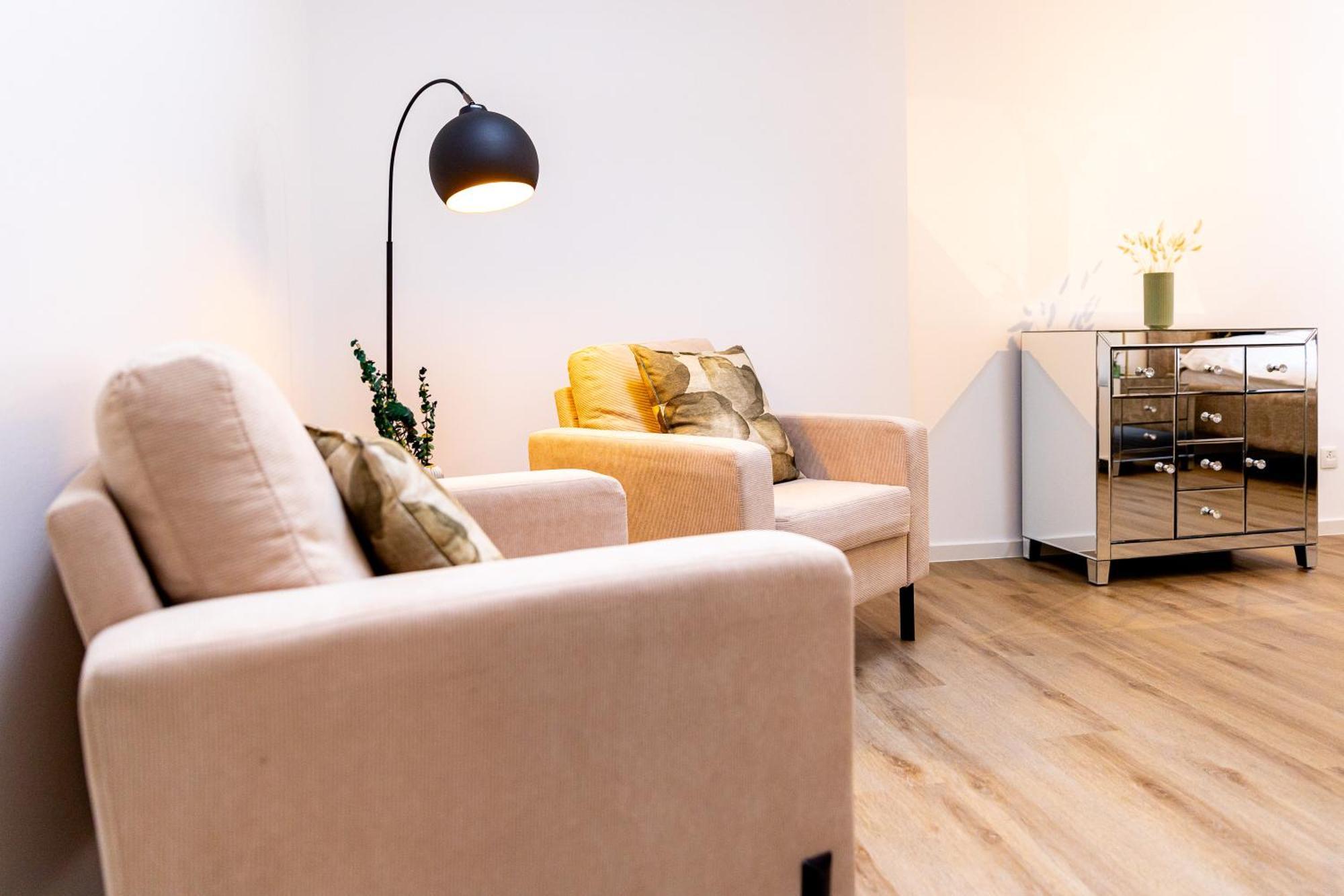Ferienwohnung Fuer 6: Zentrum, Wifi, Tv, Kueche, Neu Bad Neuenahr-Ahrweiler Eksteriør bilde