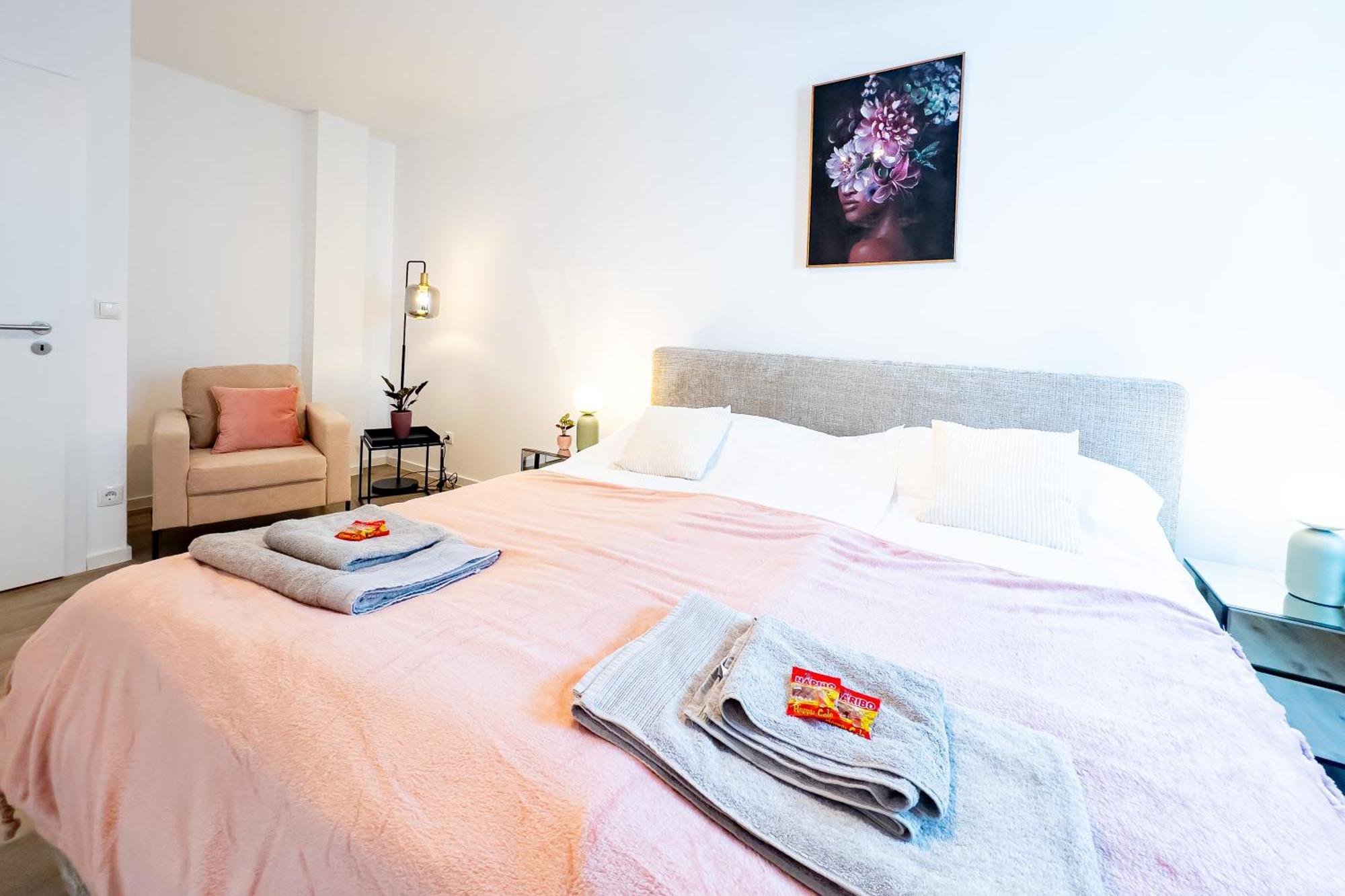 Ferienwohnung Fuer 6: Zentrum, Wifi, Tv, Kueche, Neu Bad Neuenahr-Ahrweiler Eksteriør bilde
